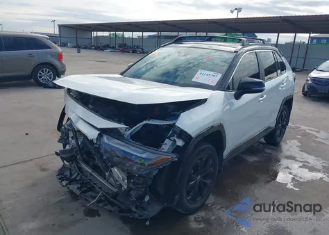 2022 Toyota Rav4 Hybrid Xse z USA, uszkodzony, nr VIN 4T3E6RFV0NU103255